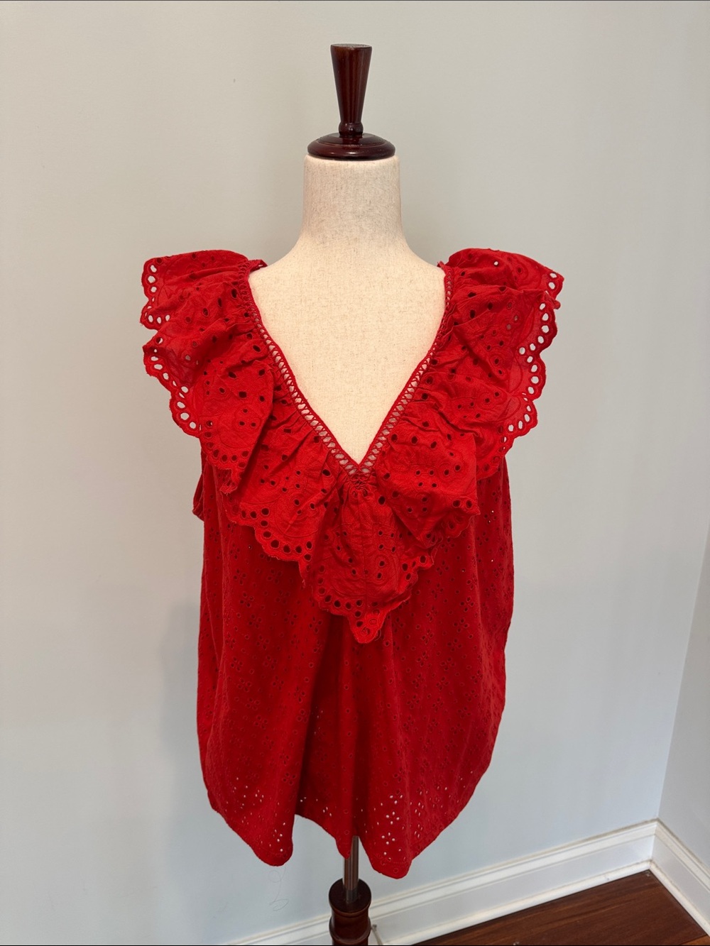 Deep Orange/Red Eyelet Ruffle V-Neck Women's Top - NWT